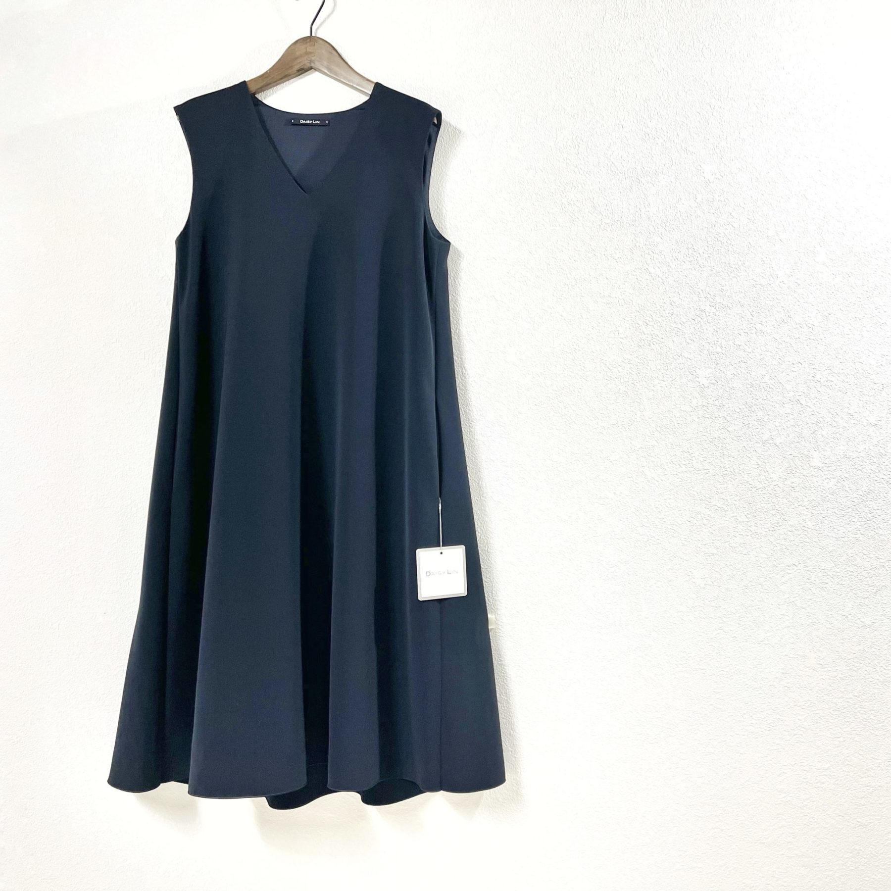 DAISY LIN/FOXEYのドレス ベルフレアが入荷しております | ブランド服 