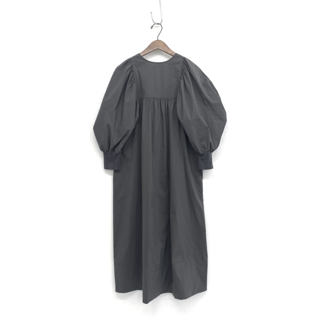 yoriの2WAY仕様パフスリーブコットンワンピース入荷です | ブランド服  