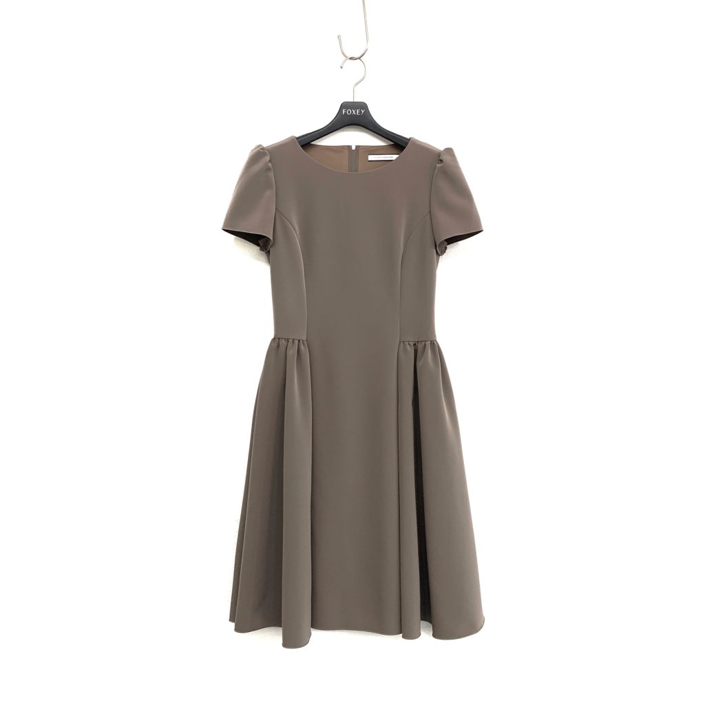 お買取したフォクシーのDRESS NEW CLASSICの写真