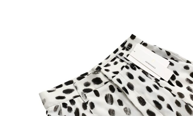 TOGA PULLAプリントシャツ(ゼブラ・36) TOGA PULLA トーガプルラ Print shirt バックオープンプリント